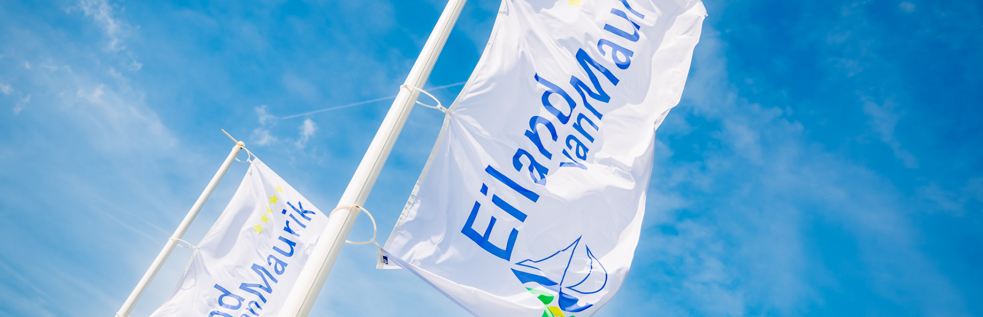 Gevelvlaggen van Eiland van Maurik