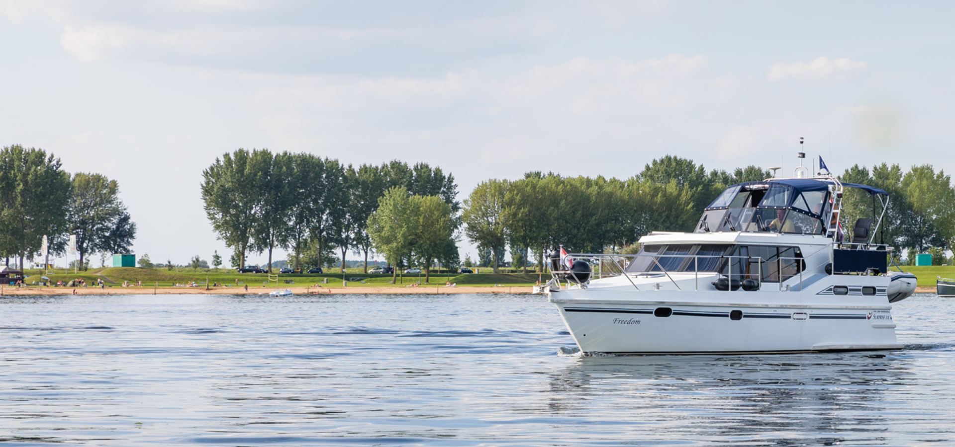 Passant aan het varen op de Nederrijn