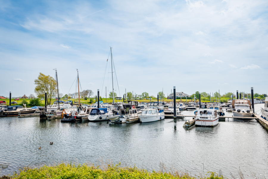Jachthaven in het Rivierenland