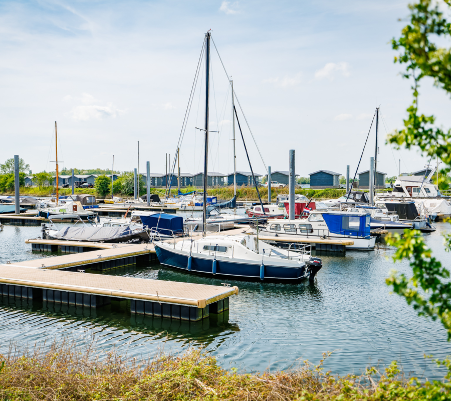 Kader van de haven in Maurik